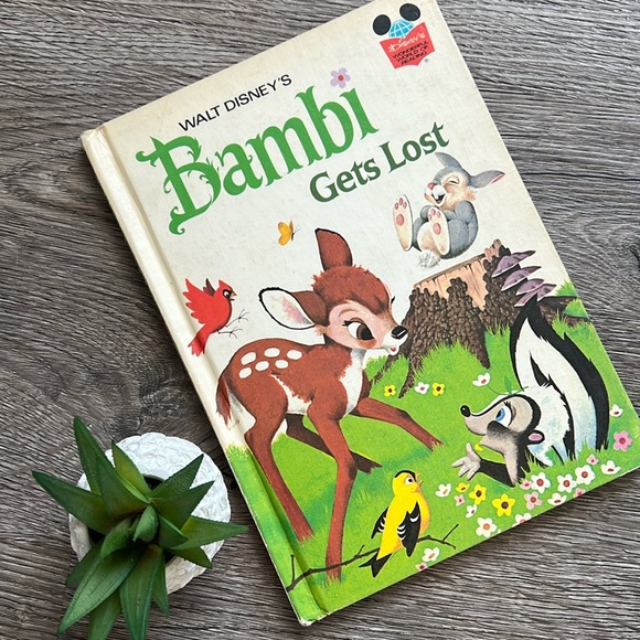 VINTAGE Disney book 1970’s Bambi Gets Lost. Wonderful world of reading. - Picture 1 of 11